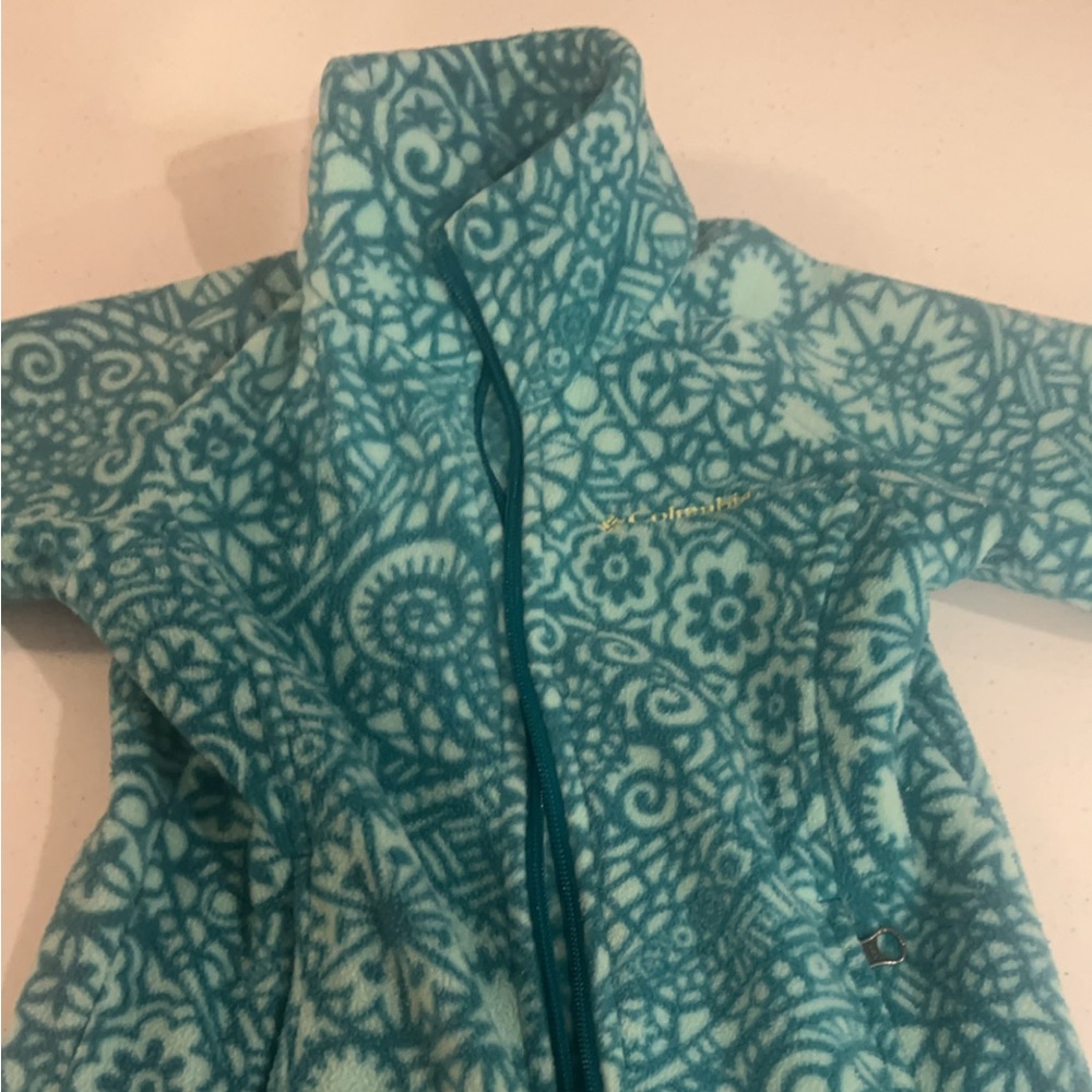 Excellent condition baby fleece